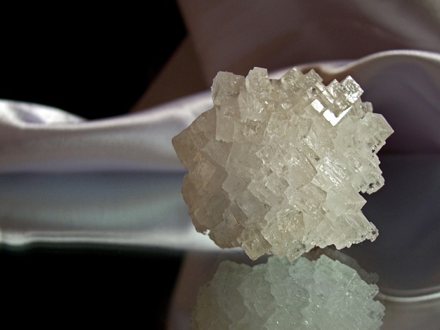 Salzkristall weiß